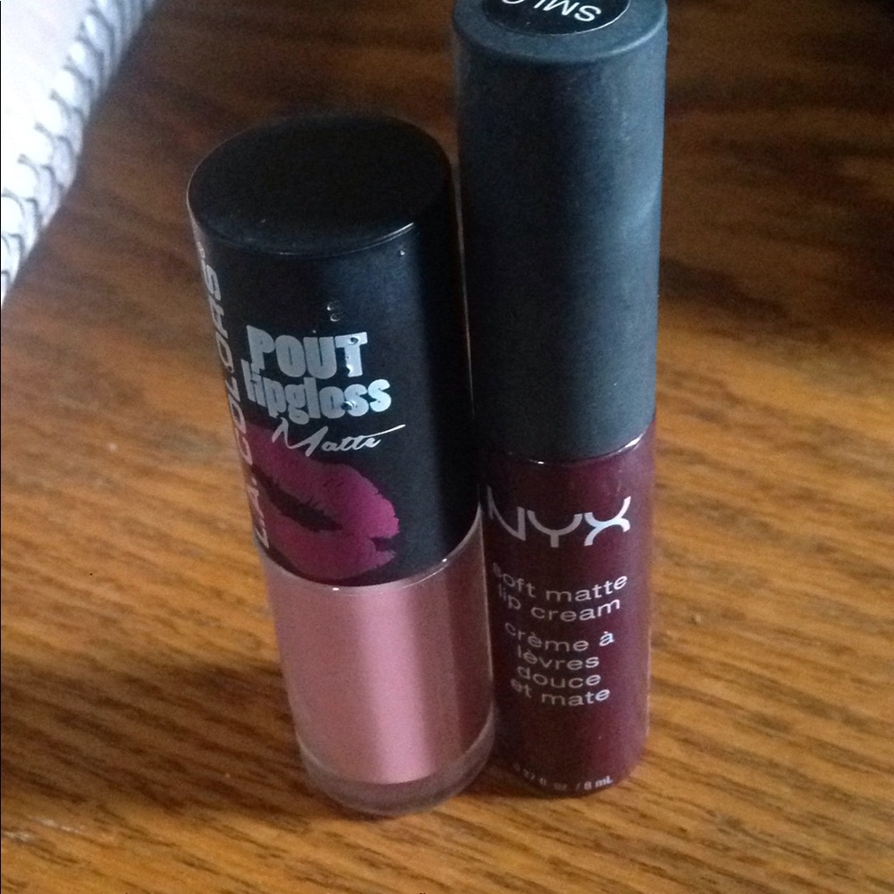 *FREE WITH ANY PURCHASE* Lip Bundle